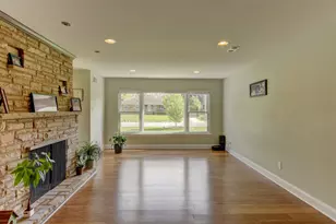 1335 35th St, Munster, IN 46321 - Photo 6