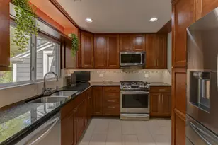 1335 35th St, Munster, IN 46321 - Photo 12