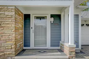 1335 35th St, Munster, IN 46321 - Photo 2