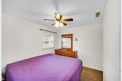 4171 W 39th Avenue, Hobart, IN 46342 - Photo 16
