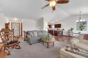 202 Allison Ln, La Porte, IN 46350 - Photo 4