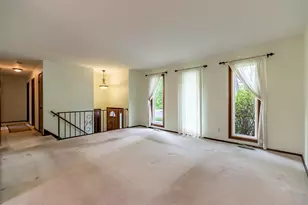 321 N Ernest St, Griffith, IN 46319 - Photo 6