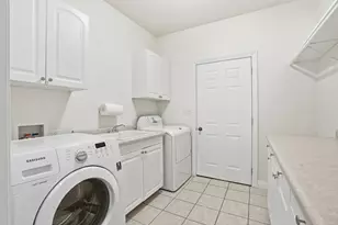 232 Akela Dr, Valparaiso, IN 46385 - Photo 18