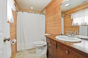 232 Akela Dr, Valparaiso, IN 46385 - Photo 32