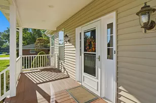 232 Akela Dr, Valparaiso, IN 46385 - Photo 4