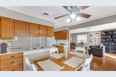975 Millpond Road N, Valparaiso, IN 46385 - Photo 8