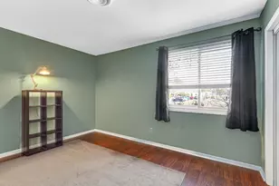 975 Millpond Rd N, Valparaiso, IN 46385 - Photo 16