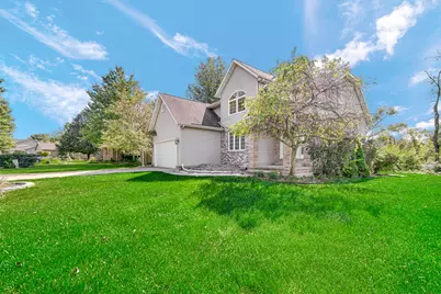736 Cinnamon Teal Court, Hobart, IN 46342 - Photo 2