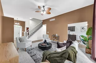 736 Cinnamon Teal Ct, Hobart, IN 46342 - Photo 4