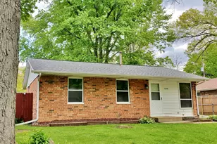 1030 Providence St, Michigan City, IN 46360 - Photo 2