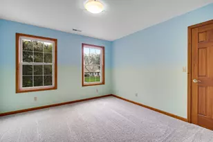 440 Oak Breeze Dr, Valparaiso, IN 46383 - Photo 26