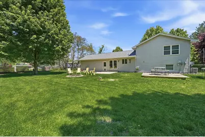 84 S 275 W, Valparaiso, IN 46385 - Photo 18