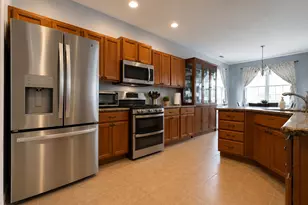10355 Illinois St, Crown Point, IN 46307 - Photo 8
