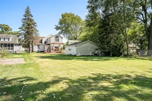 716 N Broad St, Griffith, IN 46319 - Photo 12