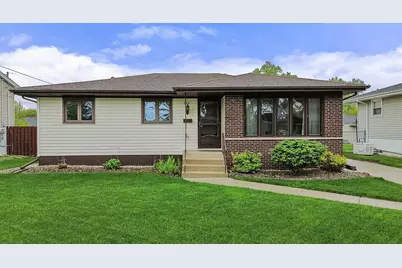 712 211th Street, Dyer, IN 46311 - Photo 1