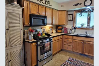 204 Sagamore Pkwy, La Porte, IN 46350 - Photo 8