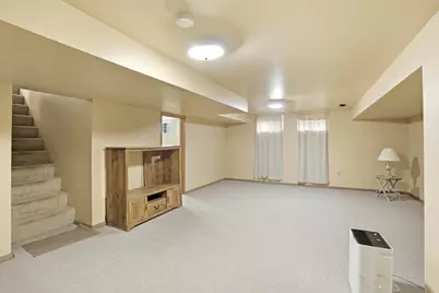 7605 W 86th Avenue, Crown Point, IN 46307 - Photo 16