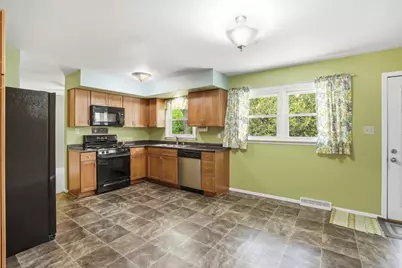 7605 W 86th Avenue, Crown Point, IN 46307 - Photo 8