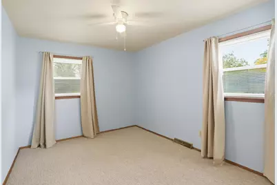 7605 W 86th Avenue, Crown Point, IN 46307 - Photo 12