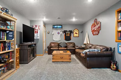 1344 W Gentry Court, La Porte, IN 46350 - Photo 30