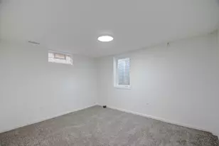 8951 O Day Dr, Highland, IN 46322 - Photo 34