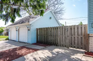 749 N Elmer St, Griffith, IN 46319 - Photo 24