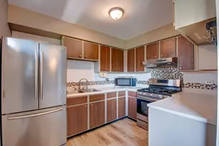 749 N Elmer St, Griffith, IN 46319 - Photo 10
