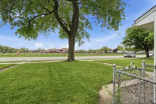 30 N Delaware St, Hobart, IN 46342 - Photo 16
