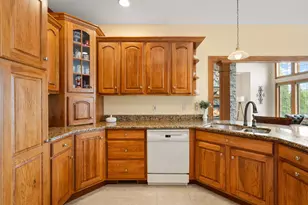 821 Mary Ellen Dr, Crown Point, IN 46307 - Photo 20