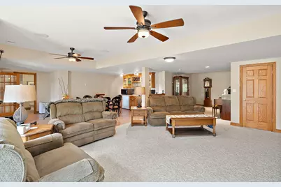 821 Mary Ellen Drive, Crown Point, IN 46307 - Photo 44