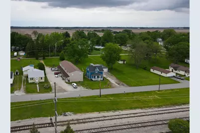 211 W Railroad Street, Kentland, IN 47951 - Photo 10