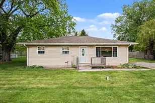5702 Lute Rd, Portage, IN 46368 - Photo 1