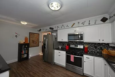 321 E 13th Street, Winamac, IN 46996 - Photo 14