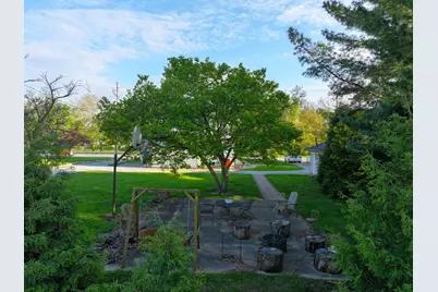 321 E 13th Street, Winamac, IN 46996 - Photo 8