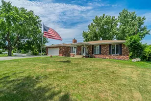 231 W 500 N, Valparaiso, IN 46385 - Photo 2