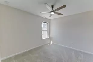 8362 Kannon Dr, Lowell, IN 46356 - Photo 12