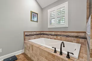 906 Theresa Dr, Crown Point, IN 46307 - Photo 30