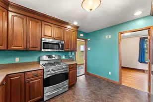 492 S 350 W, Valparaiso, IN 46385 - Photo 10