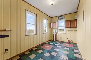 492 S 350 W, Valparaiso, IN 46385 - Photo 16