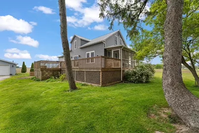 492 S 350 W, Valparaiso, IN 46385 - Photo 2