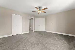 1538 Lake St, Hobart, IN 46342 - Photo 26