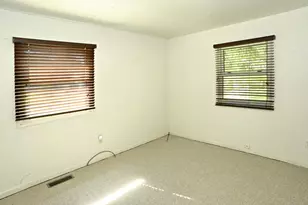 214 E Jefferson St, Westville, IN 46391 - Photo 14