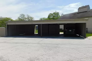 955 Millpond Rd, Valparaiso, IN 46385 - Photo 8