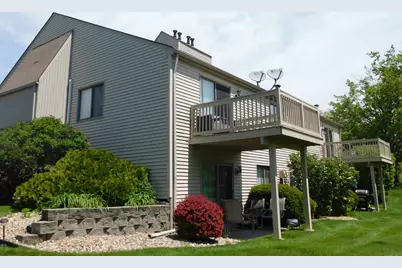 955 Millpond Road, Valparaiso, IN 46385 - Photo 2