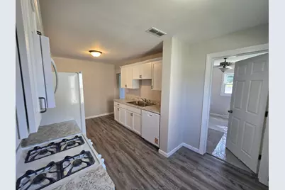523 W Emmet Avenue, Rensselaer, IN 47978 - Photo 6
