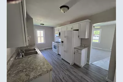 523 W Emmet Avenue, Rensselaer, IN 47978 - Photo 4