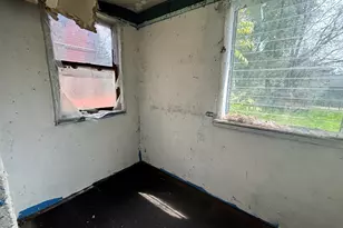 10-12 Waltham St, Hammond, IN 46320 - Photo 8
