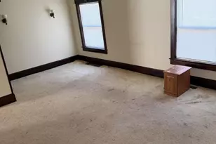 129 W Pr St, Goodland, IN 47948 - Photo 6