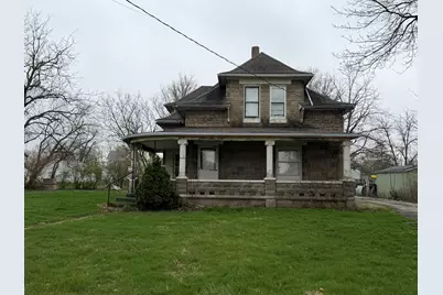 129 W Prairie Street, Goodland, IN 47948 - Photo 2
