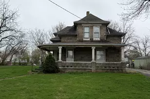 129 W Pr St, Goodland, IN 47948 - Photo 2